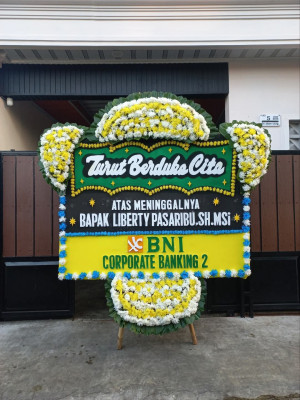 Papan Bunga Duka di Werinama